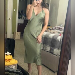 Wilfred XS green satin slip on dress